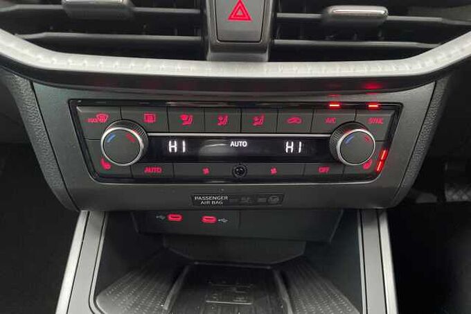 SEAT Arona 1.0 TSI 115 FR Black Edition 5dr