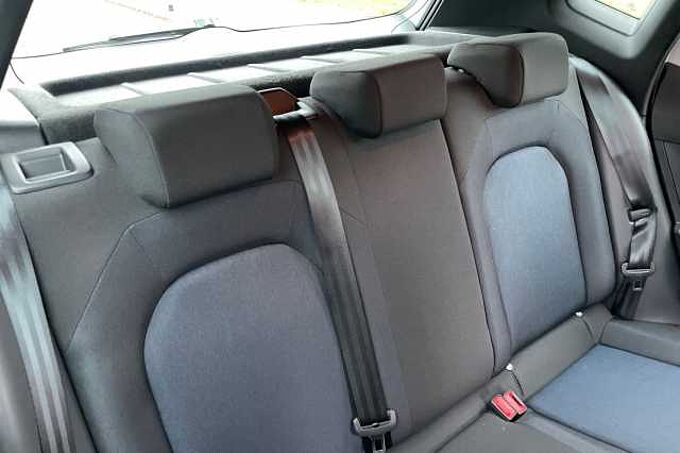 SEAT Arona 1.0 TSI 115 FR Black Edition 5dr